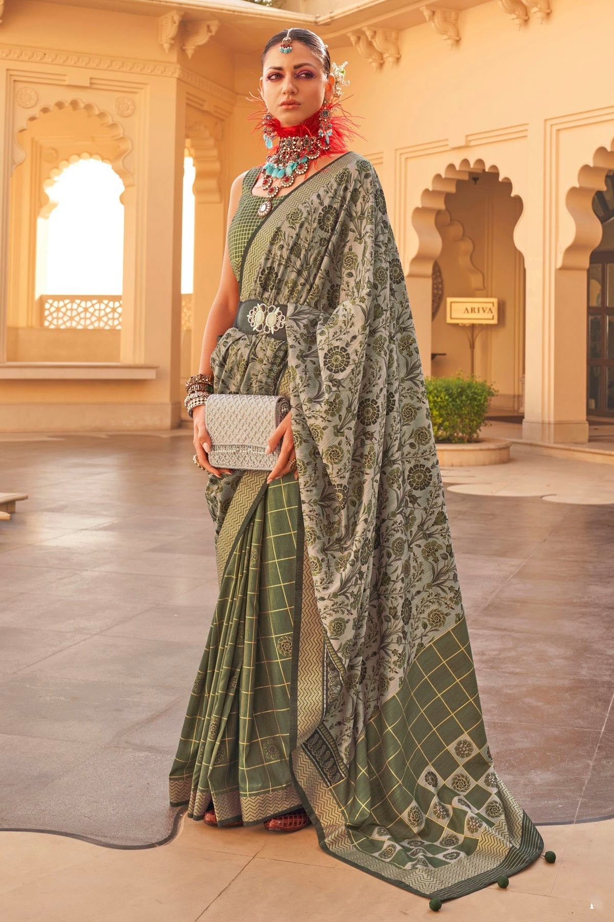 Green Colour Silk Saree SD1110350