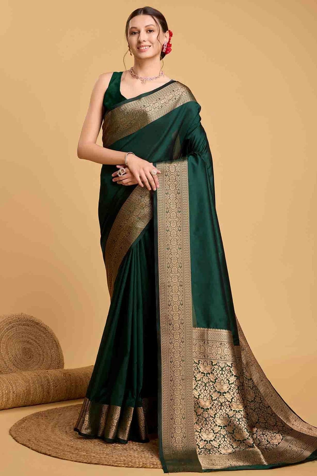 Green Colour Soft Silk Traditional Saree SD1112824