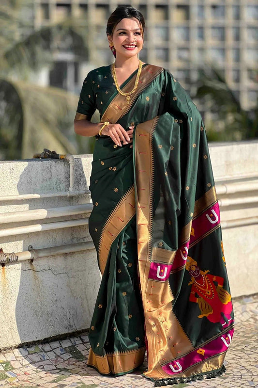 Green Colour Soft Silk Traditional Saree SD1113016