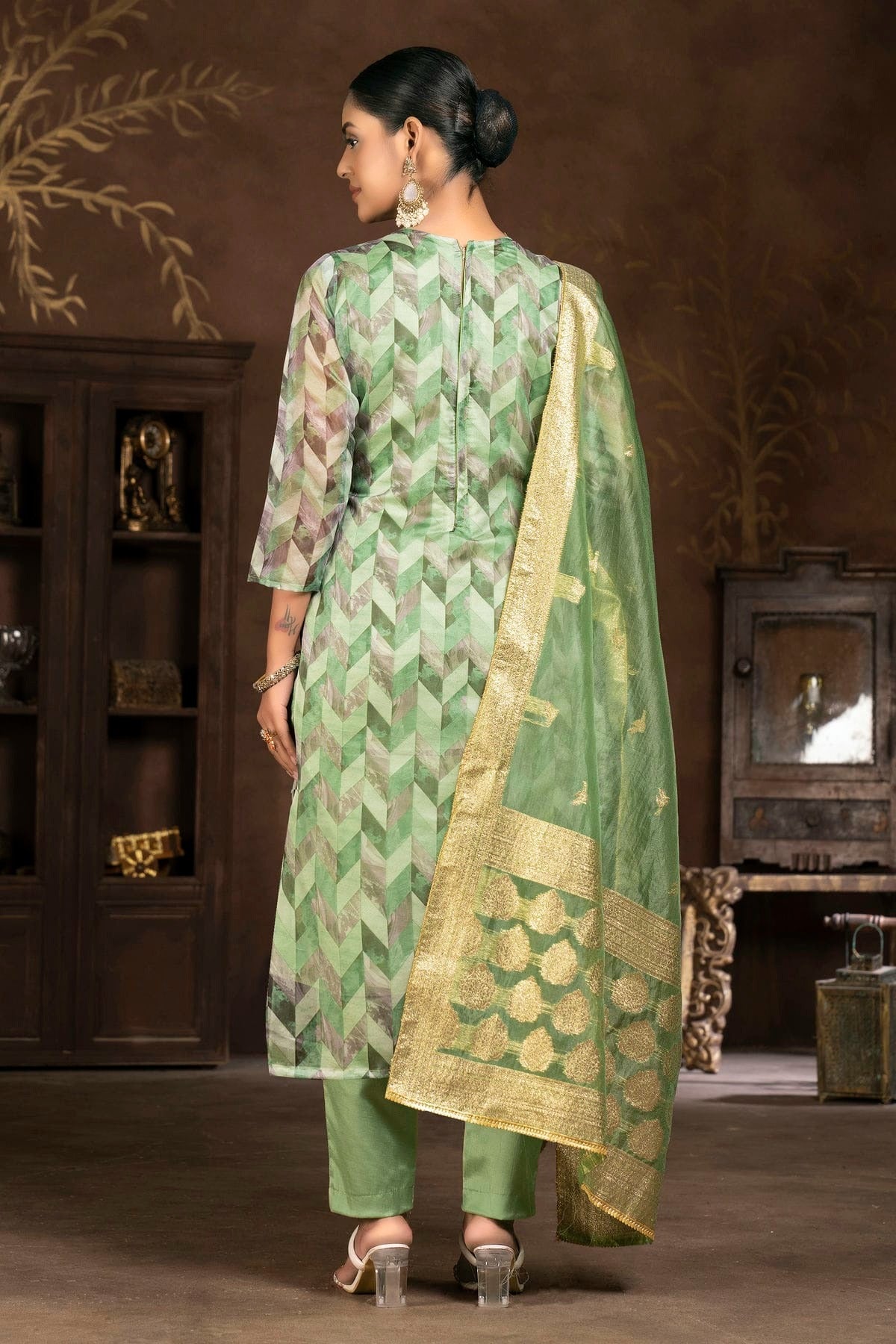 Green Colour Unstitched Organza Jacquard Pant Style Suit US1161329 A