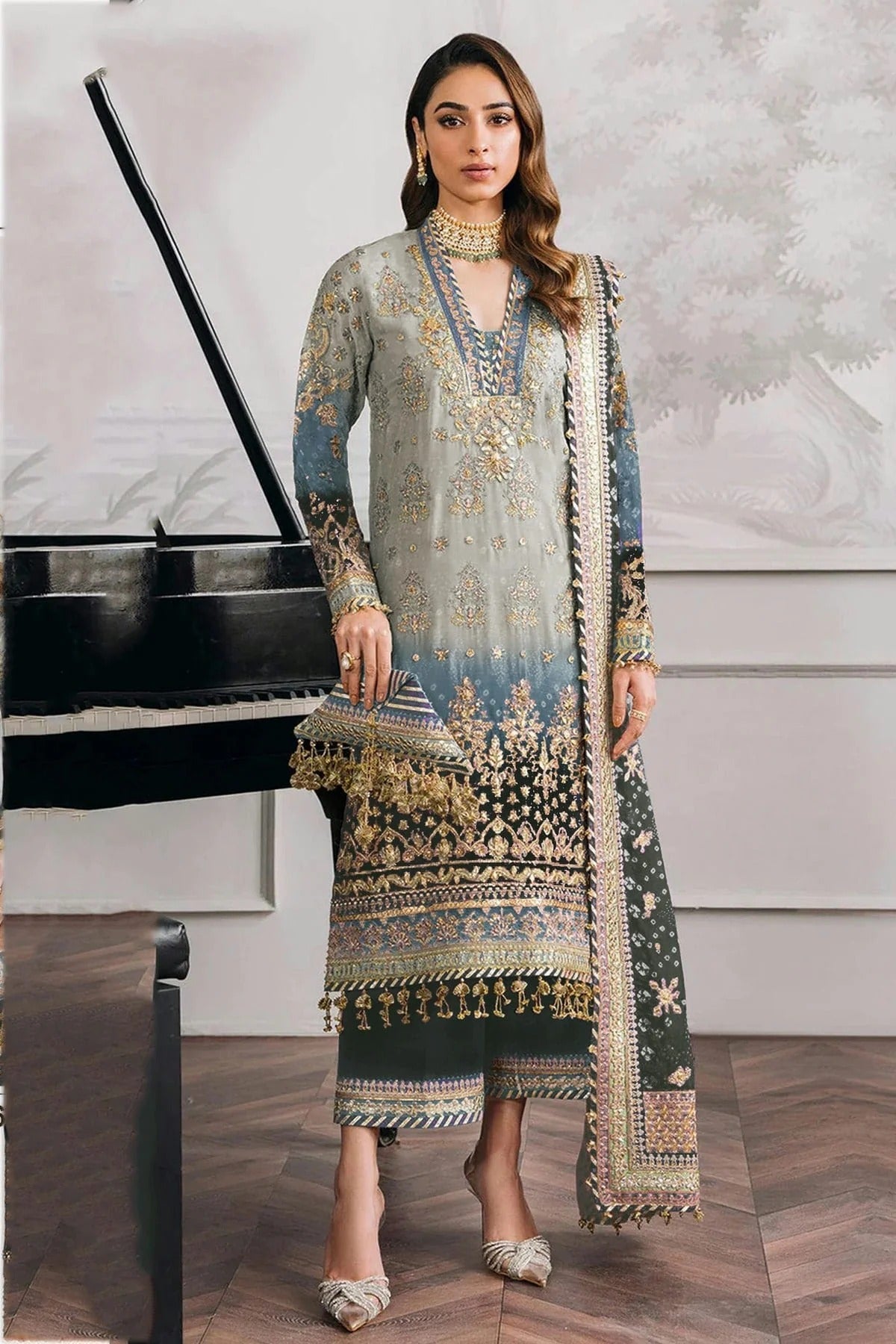 Grey Colour Faux Georgette Semi Stitched Pakistani Suit SM1140481