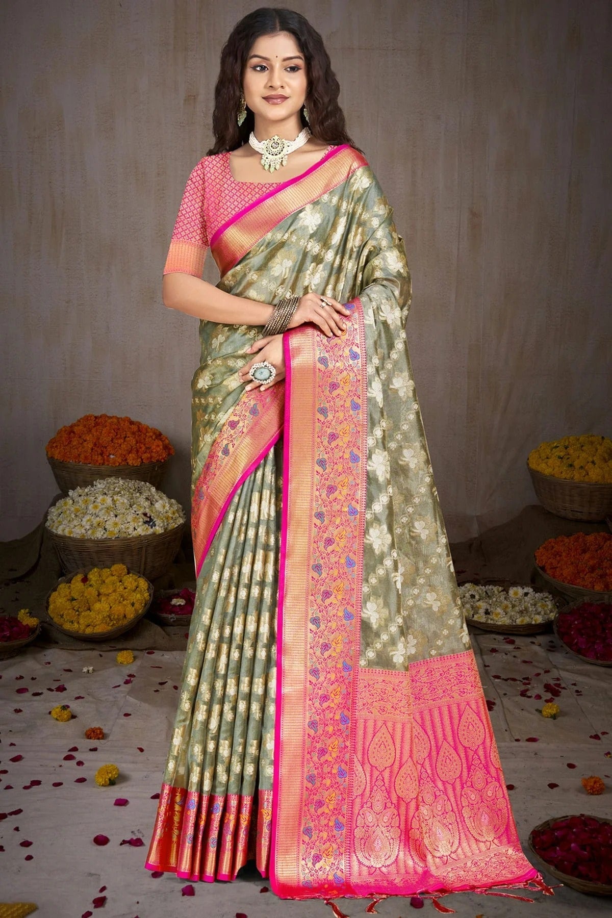 Grey Colour Silk Traditional Saree SD1102732