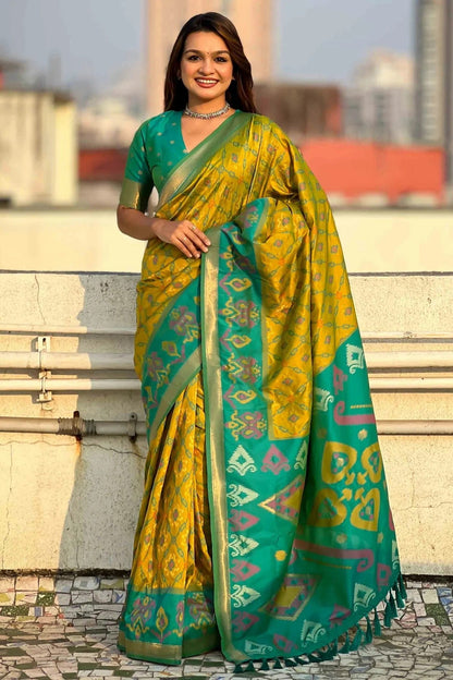 Light Green Colour Patola Silk Traditional Saree SD1112668