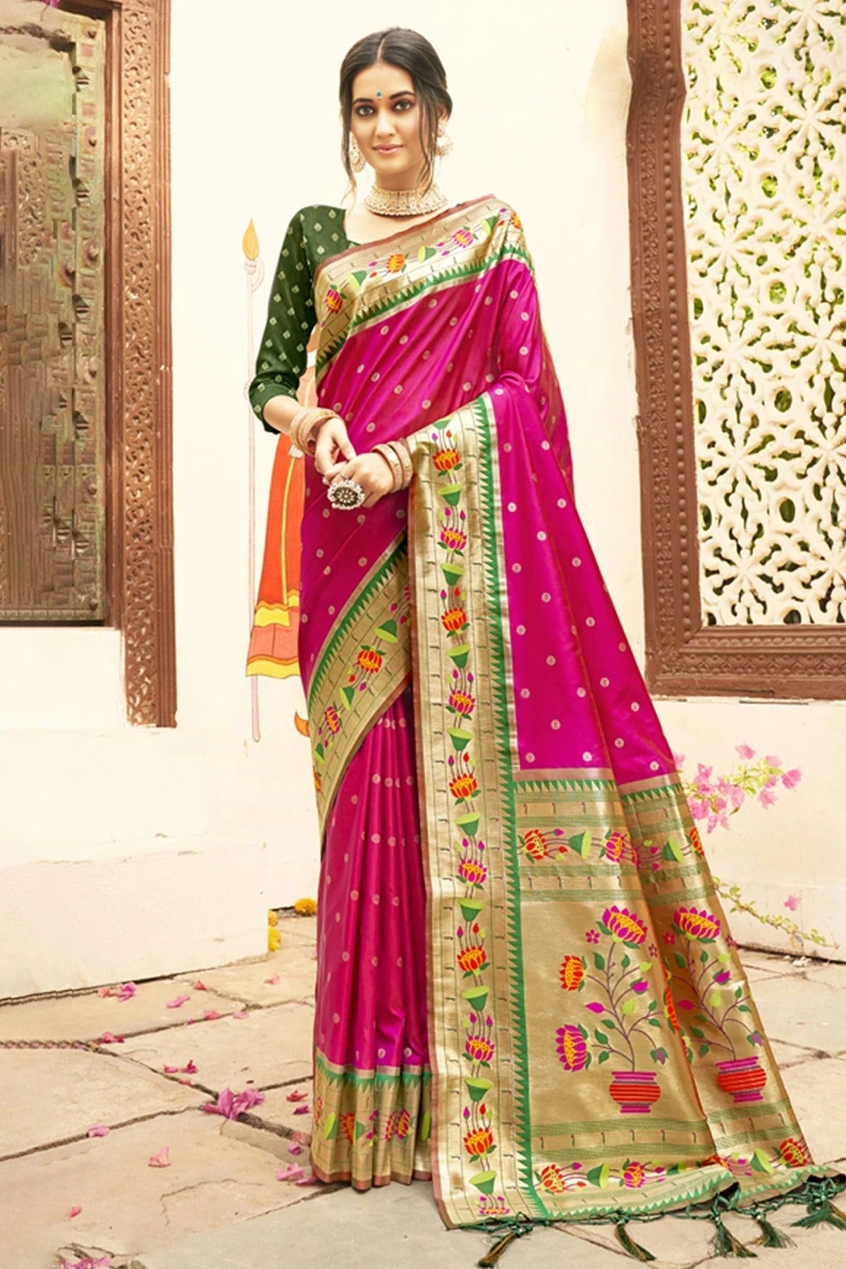 Magenta Colour Woven Work Paithani Silk Saree SD1101405