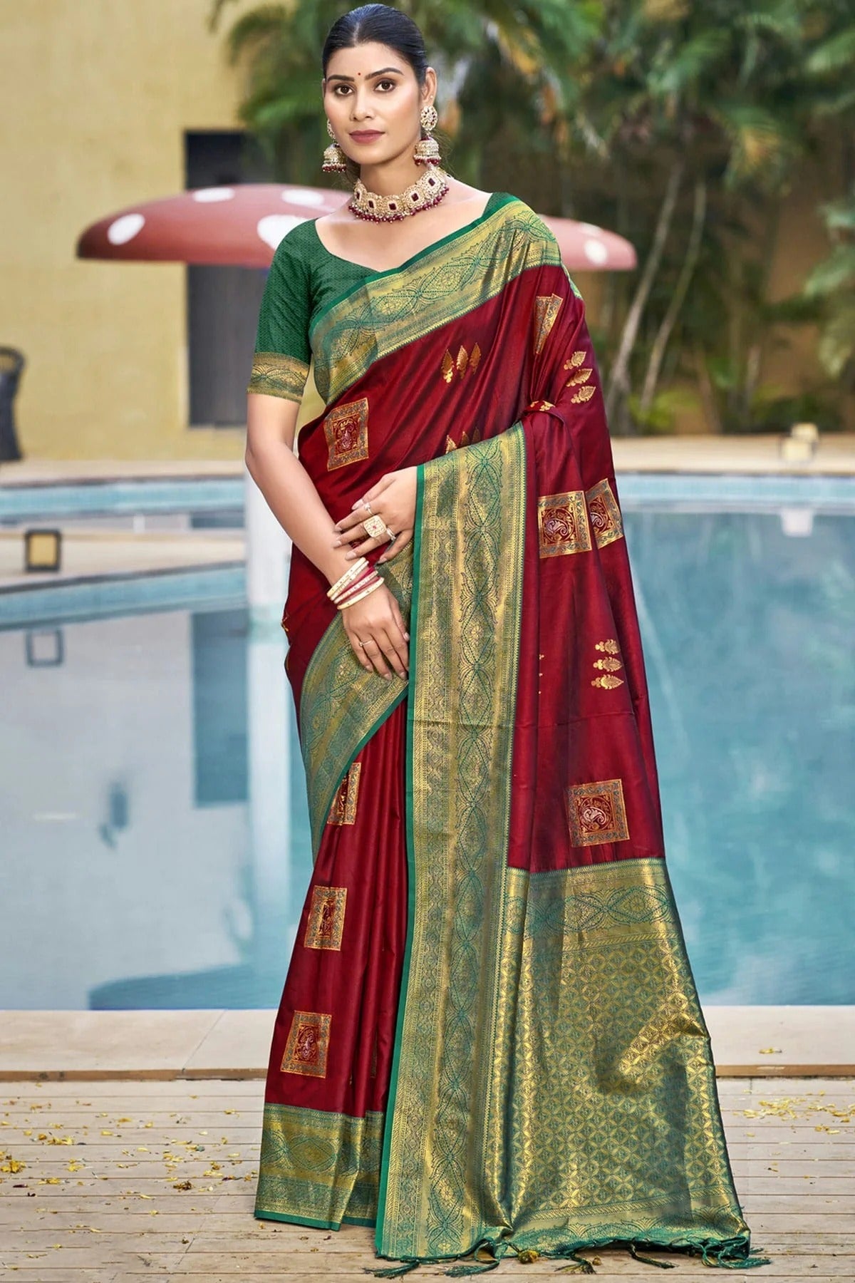 Maroon Colour Silk Woven Work Traditional Saree SD1102941