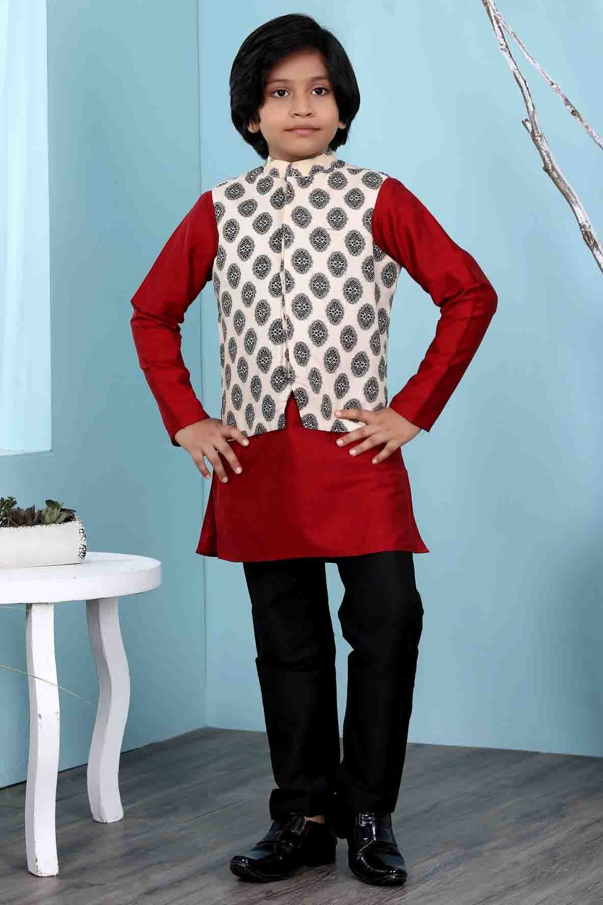 Maroon and Beige Colour Cotton Silk Kurta Pajama With Jacket BW1070109