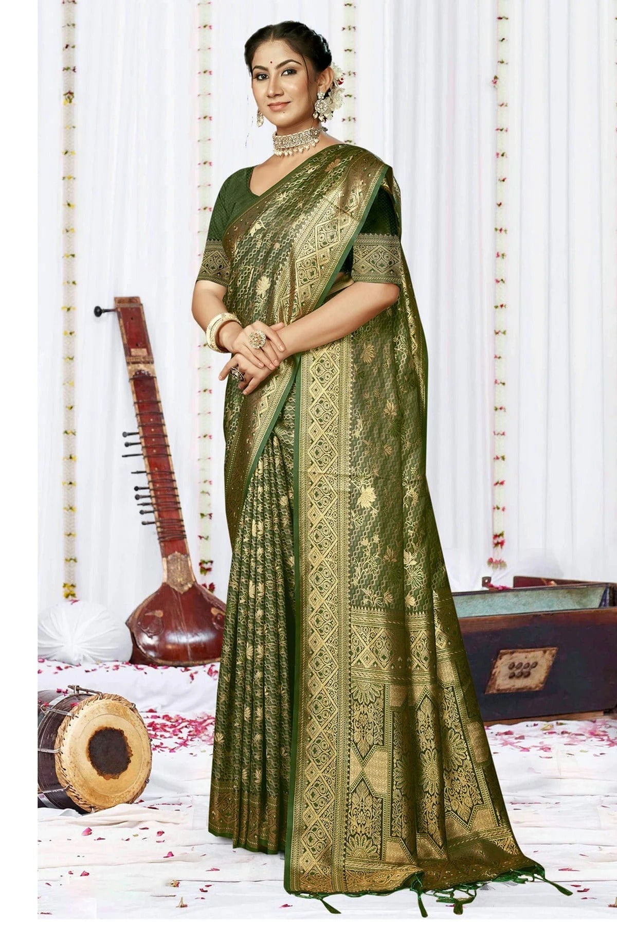 Mehendi Green Colour Satin Silk Traditional Saree SD1102448