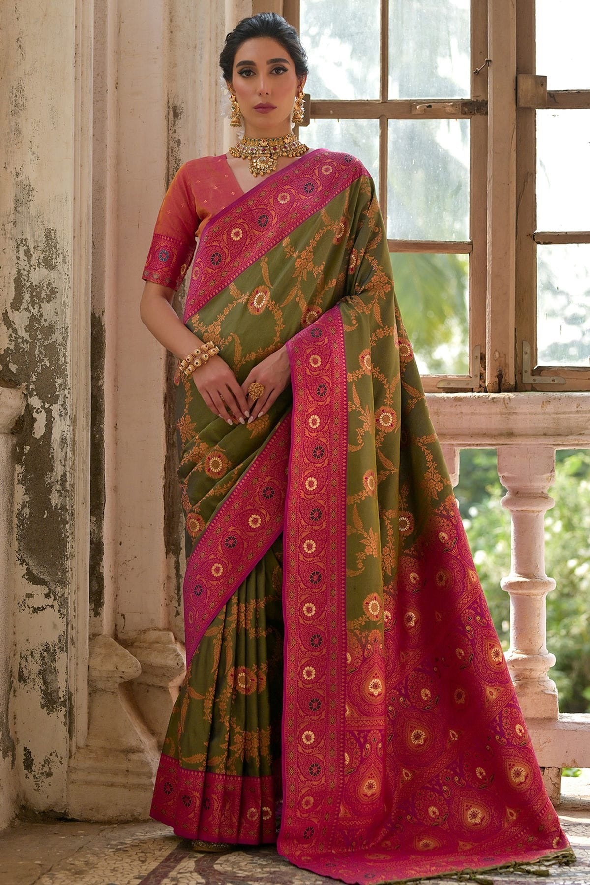 Mehendi Green Colour Woven Work Banarasi Silk Saree SD1260002