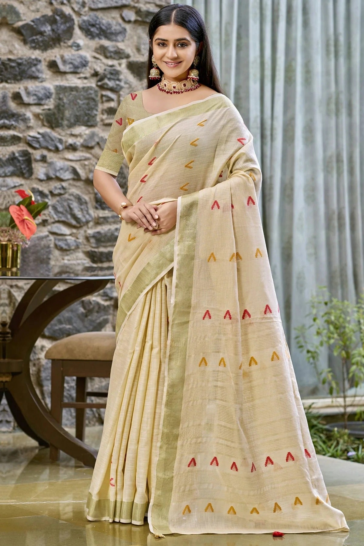 Off White Colour Cotton Woven Work Traditional Saree SD1103107