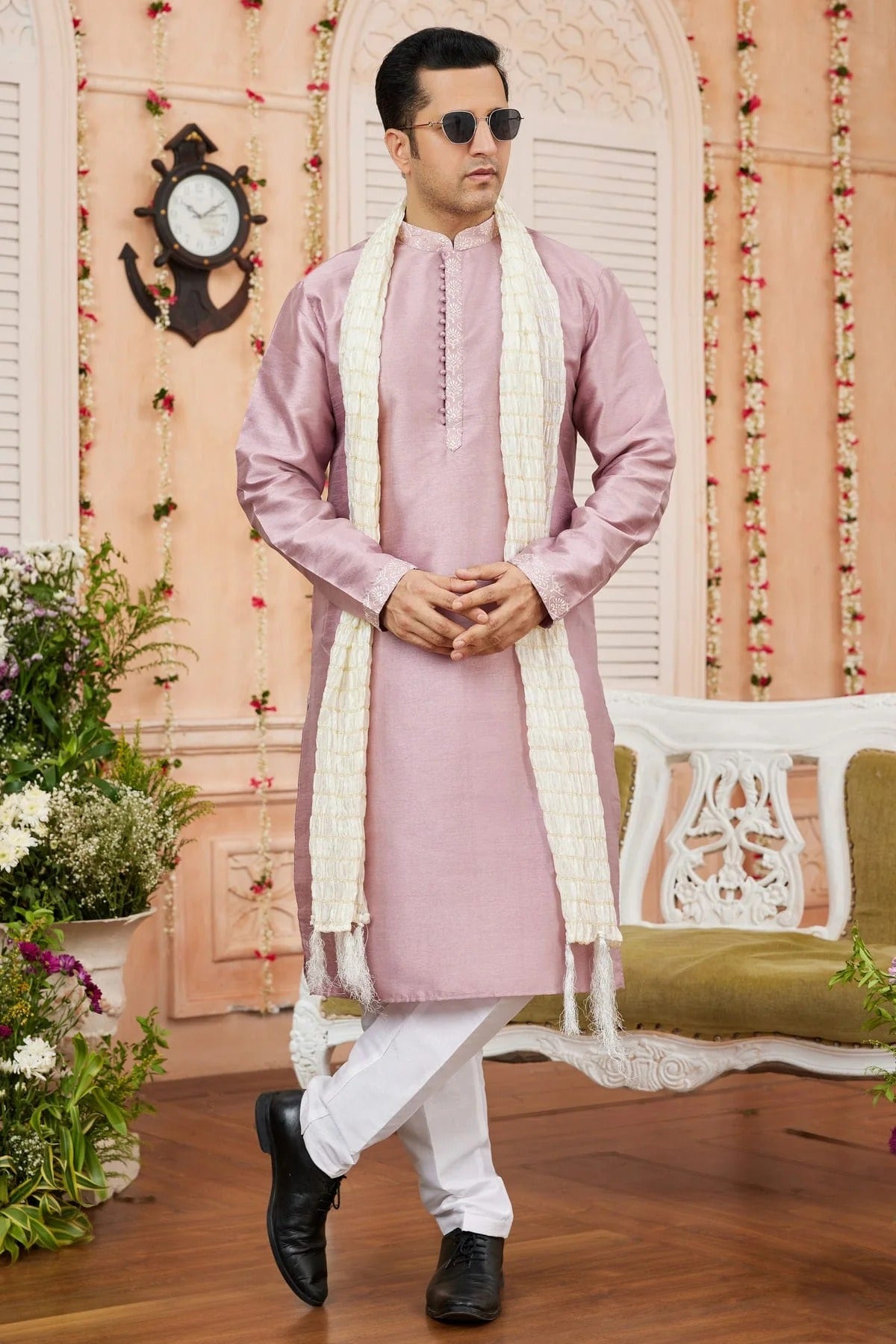 Onion Pink Colour Art Banarasi Silk Kurta Pajama With Stole KP1230251