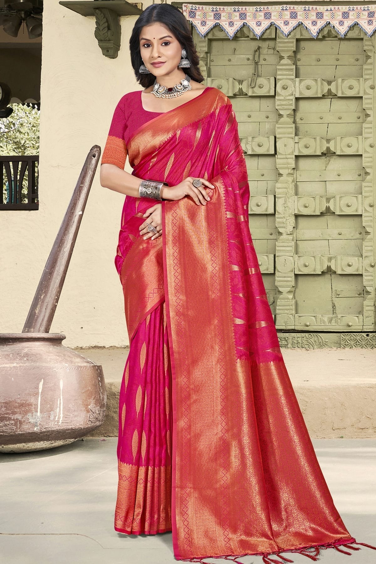 Pink Colour Woven Work Silk Traditional Saree SD1103359