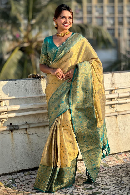Pista Green Colour Tussar Silk Traditional Saree SD1111917
