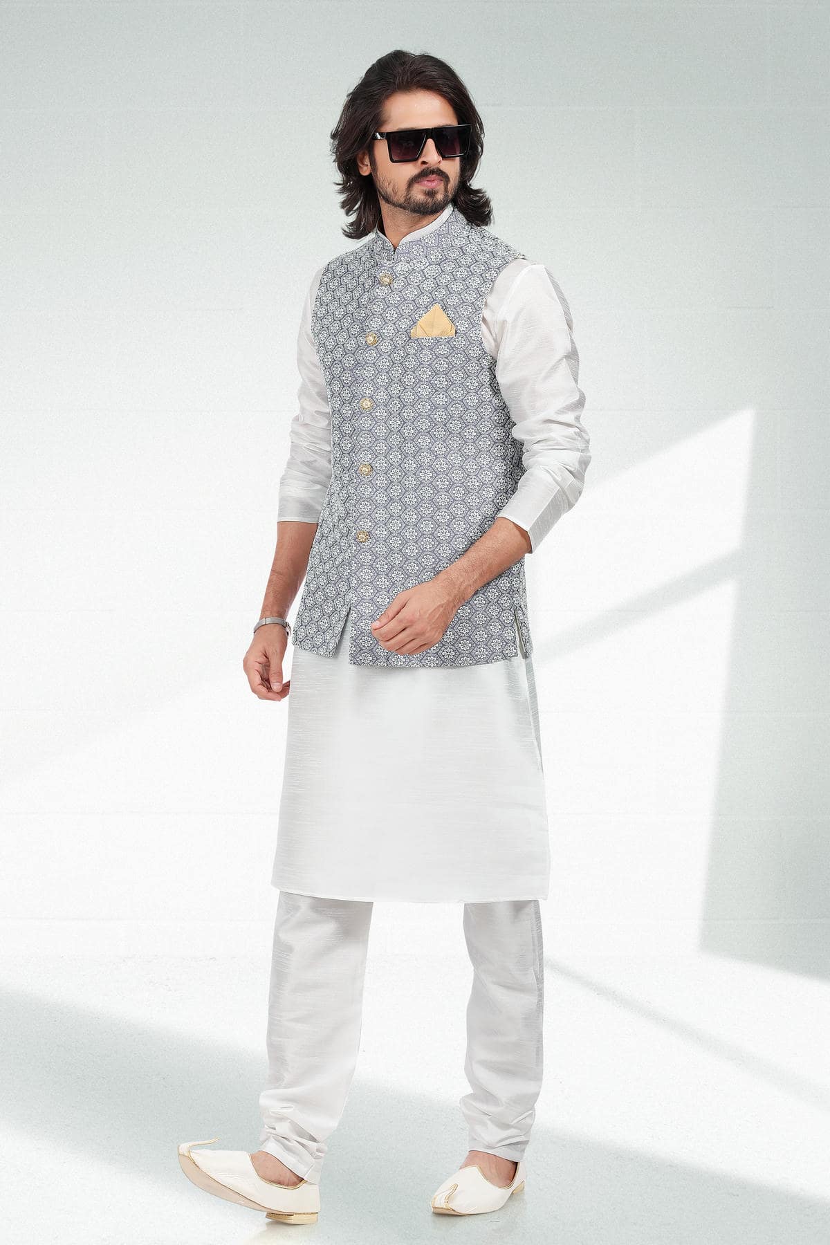 Purple Light Colour Art Silk Thread Work Kurta Pajama With Jacket