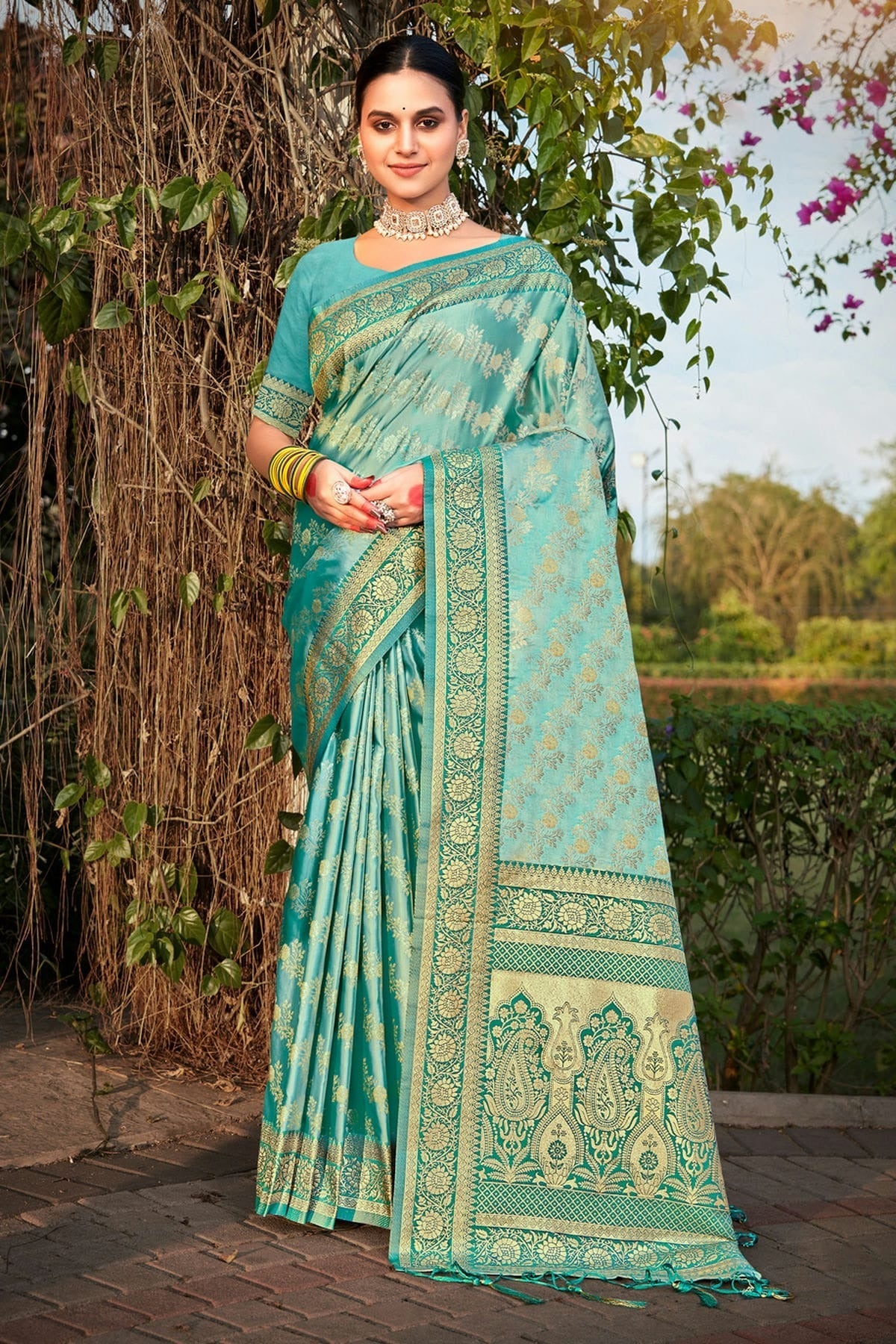 Rama Green Colour Woven Work Stain Silk Saree SD1101796