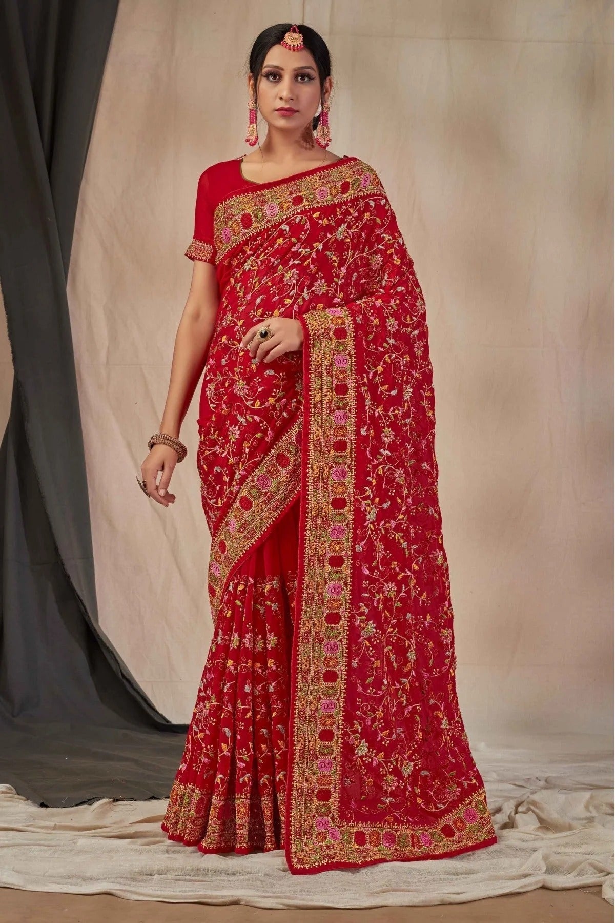 Red Colour Georgette Embroidery Saree SD1120898