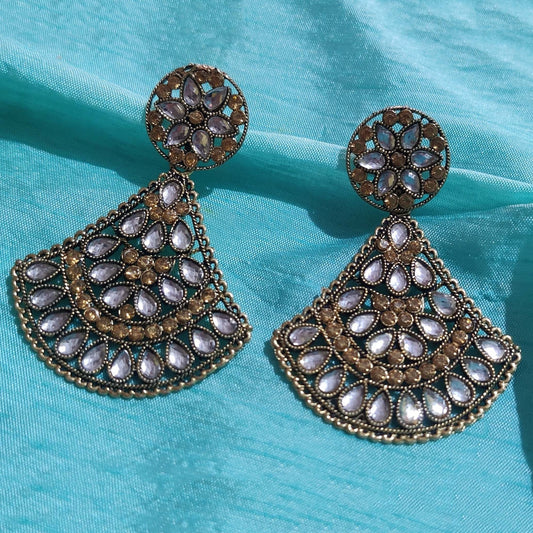 Vastradi Alloy Crystal Fan Stone Work Earring in White Colour ER1200005