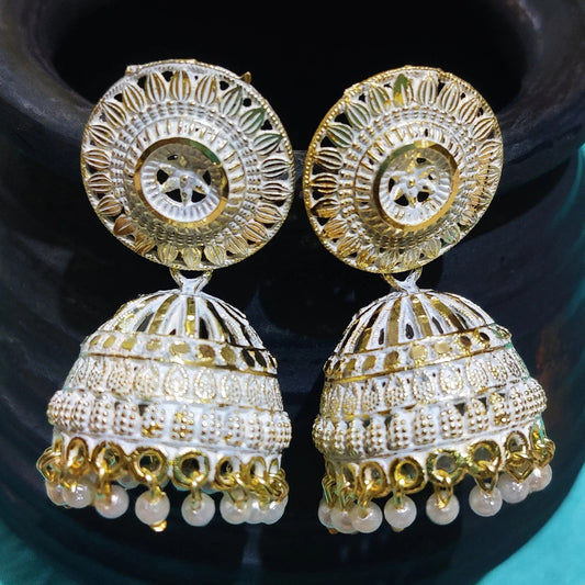 Vastradi Alloy Golden Traditional Jhumka in White Colour ER1200039