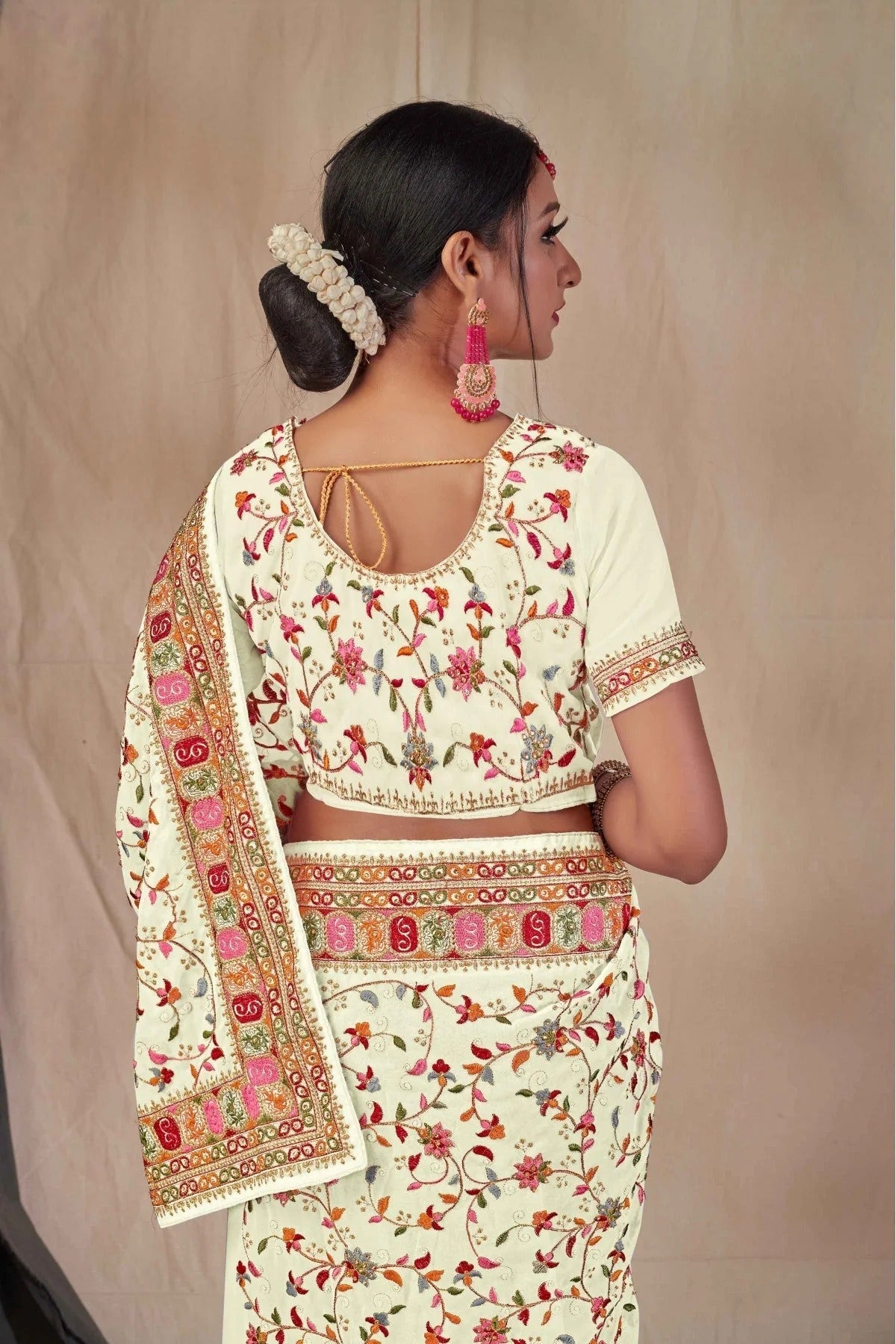 White Colour Georgette Embroidery Saree SD1120897 A