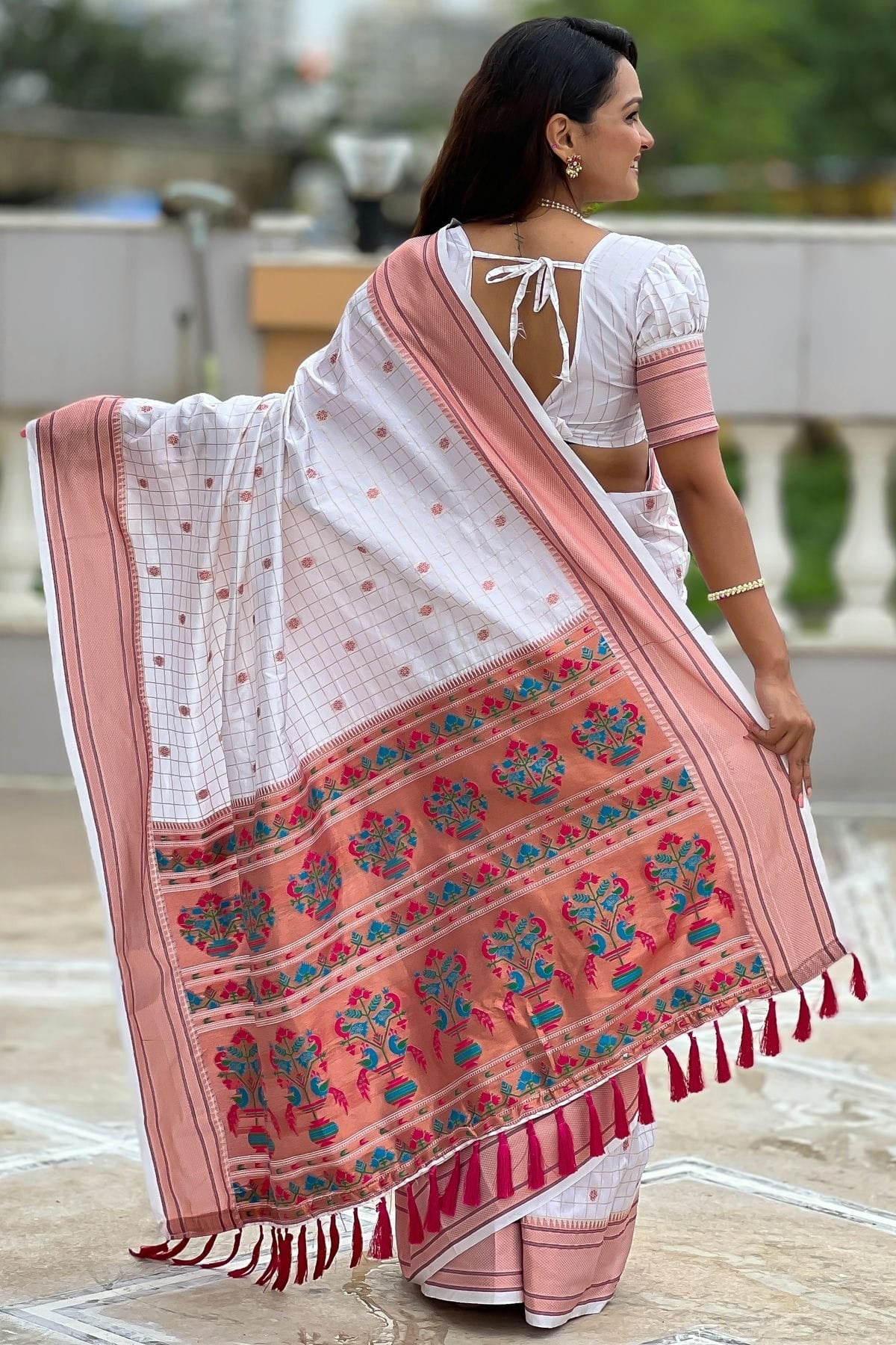 White Colour Silk Woven Work Saree SD1290039 A