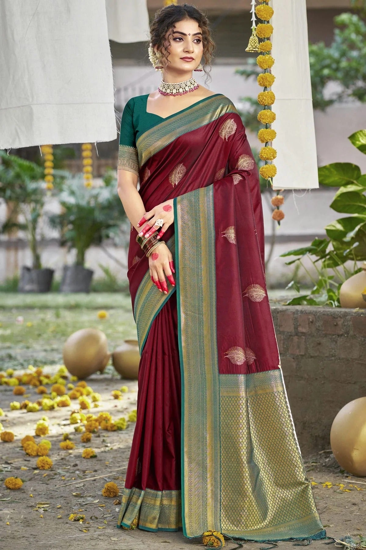 Wine Colour Silk Woven Work Traditional Saree SD1102832