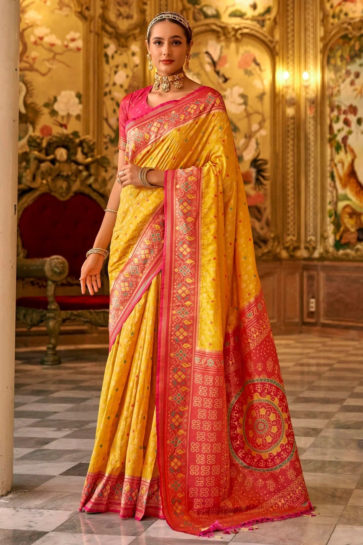 Yellow Colour Banarasi Silk Saree SD1110336