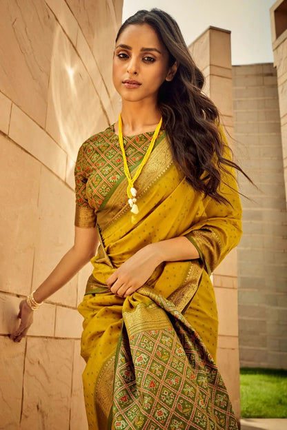 Yellow Colour Handloom Silk Saree SD1110080 A