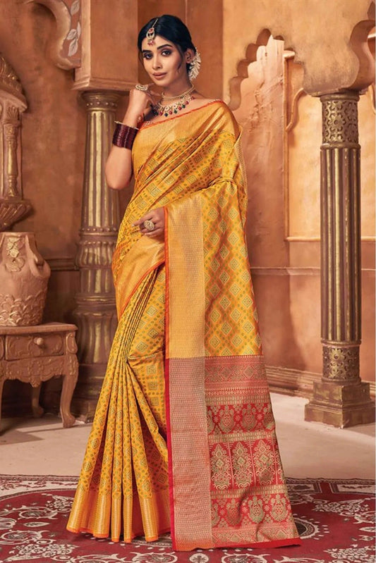Yellow Colour Patola Silk Woven Saree SD1100462