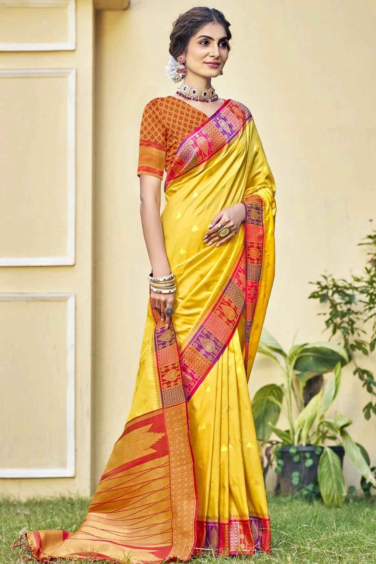 Yellow Colour Silk Woven Work Traditional Saree SD1102848