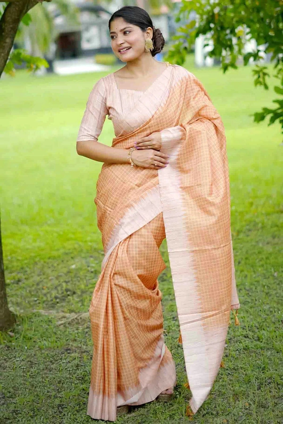 Yellow Colour Tussar Silk Traditional Saree SD1260074